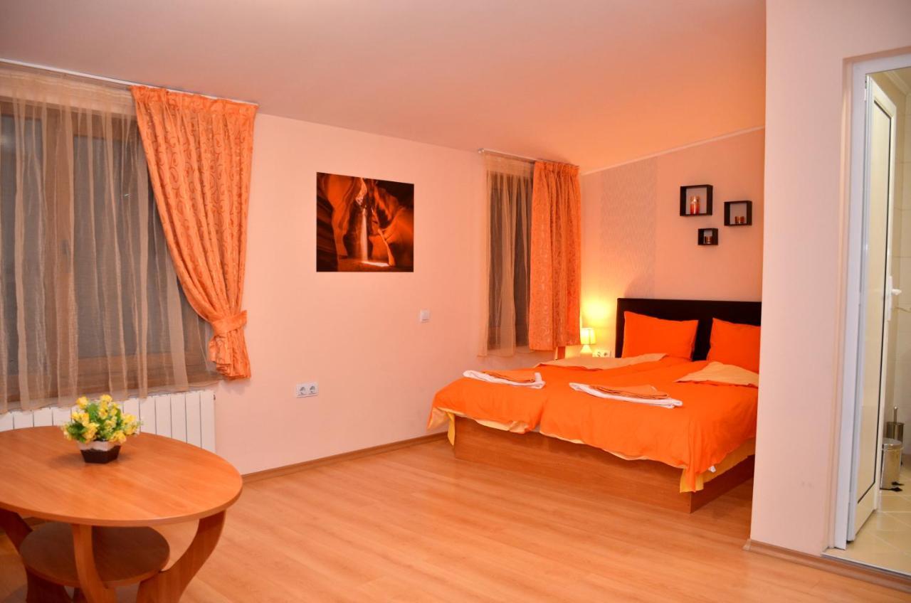 Стаи За Гости Тони И Крис Dewin Exterior foto