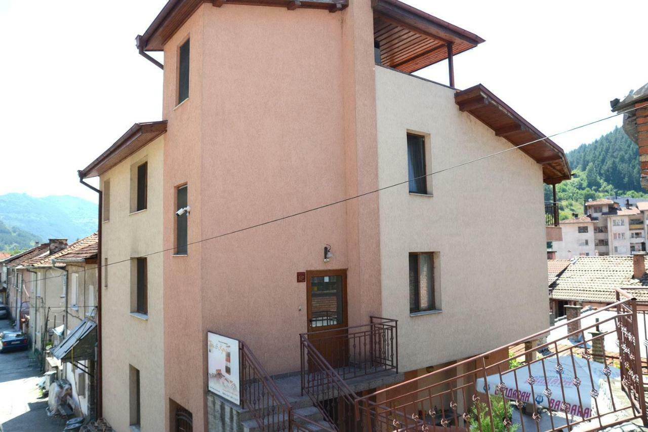 Стаи За Гости Тони И Крис Dewin Exterior foto